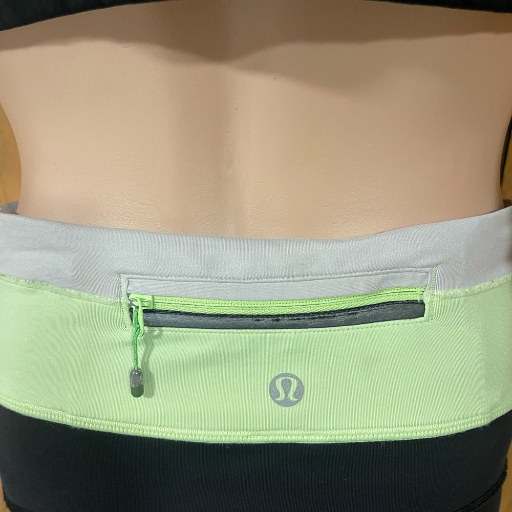 Lululemon" Pant leggings black & Green - Picture 5 of 13